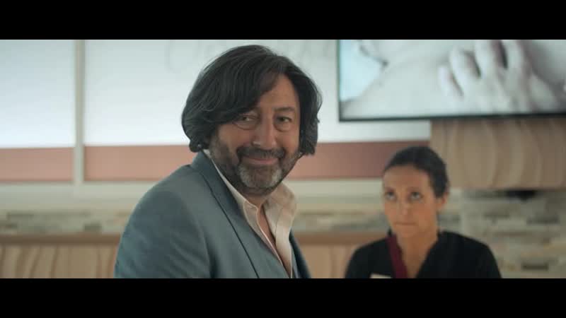 Весеннее облачко красавчик со стажем [ just a gigolo комедия прикол угар момент отрывок кадр отбеливание ануса жигало ]