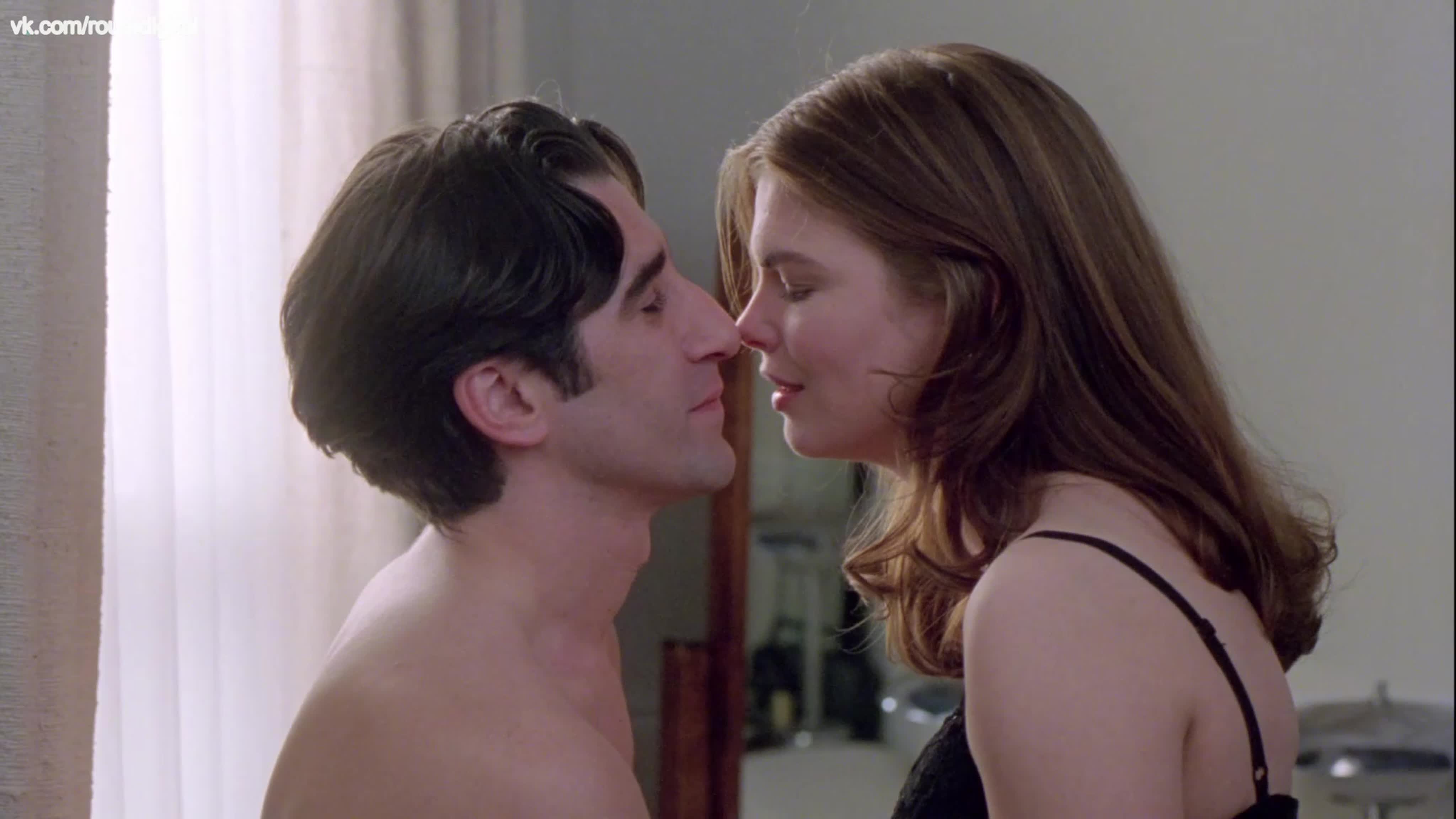 Gwyneth paltrow, jeanne tripplehorn sliding doors (1998) hd 1080p bluray  remux nude? sexy! watch online