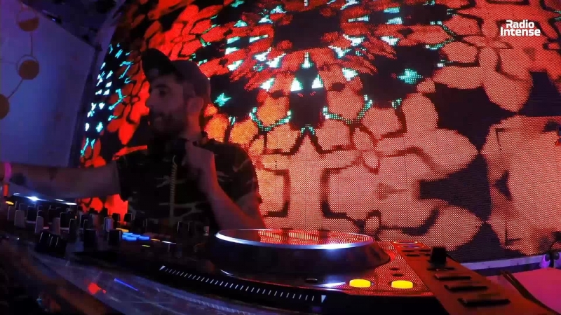 Leri @ radio intense event, mantra beach club, odessa, ukraine