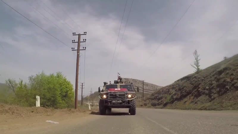 Патрулирование лачинского коридора российскими миротворцами в нагорном карабахе