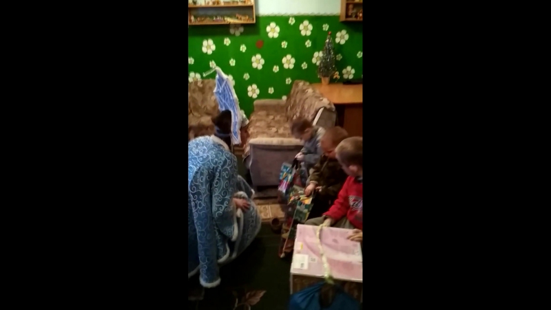 Новорічне свято р апостолово