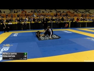 Light featherweight final pati fontes vs fiona watson