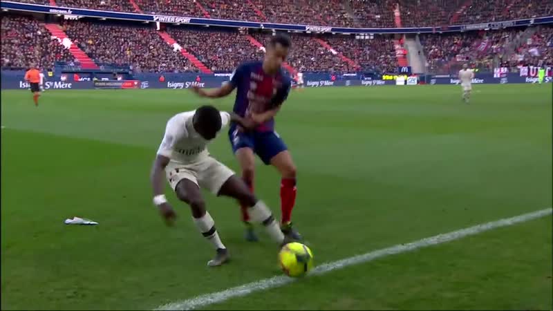 Sm caen paris saint germain ( 1 2 ) résumé (smc paris) 2018 19