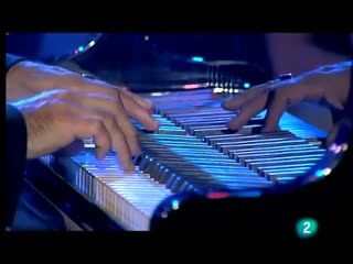 Ludovico einaudi live 2009 solo piano