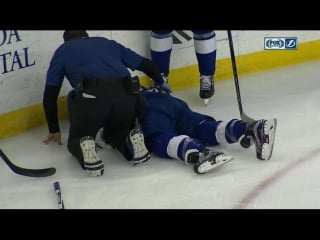 Lightning’ johnson leaves ice after knee on knee hit with niederreiter