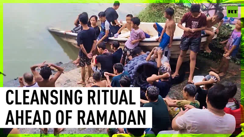 Indonesians take part in cleansing ritual ahead of ramadan in tangerang