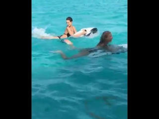 Snapchat elsa hosk and alessandra ambrosio in bahamas