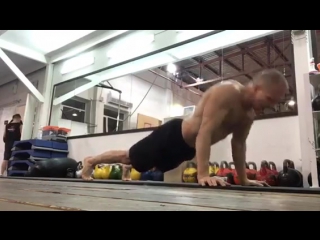 Push ups 140 4’58” отжимания в упоре лёжа 140 4’58»