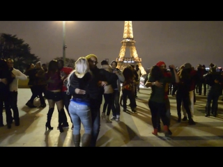 Kizomba in paris outside @ trocadero with albir & sara