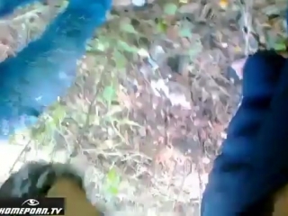 Трахнул проститутку на природе в лесу [sex porn порно минет секс]