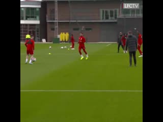 Go behind the scenes of our melwood session in the latest episode of inside training 👊