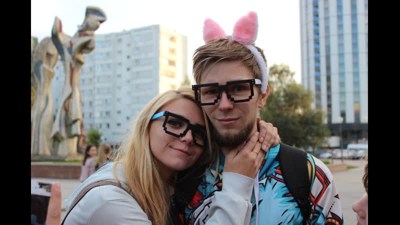 Сидим болтаем и рисуем дьяволицу