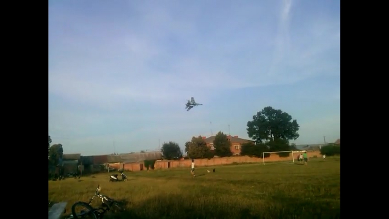 Су 27 зі складу 39 ї оае (аеродром озерне під житомиром) над старокостянтиновом