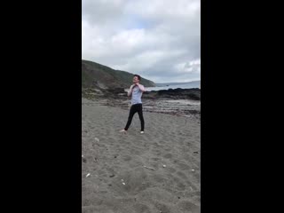 Alex faux nude in the beach ( scort, onlyfans, twiiter, twink )