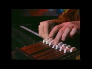 Paul mccartney – hope of deliverance (2/4) live in mean fiddler a carlton new year