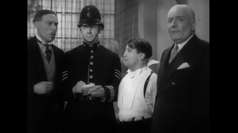 Honeymoon for three (1935)