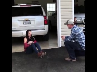 Girl gets puppy and proposed to 983350