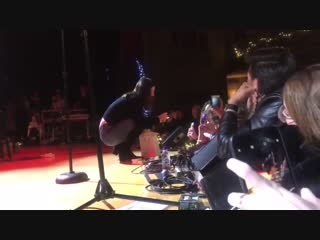 Лана с фанатами (live @ «the ally coalition talent show» at «the town hall»)