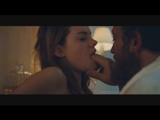 Vincent cassel and camille rowe