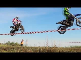 Ролик мотоциклы