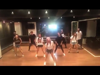 [other] minzy ninano flash mob dance practice