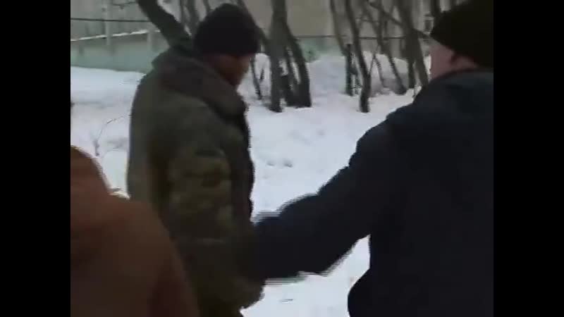 Пизда бомж красава обосрал падик
