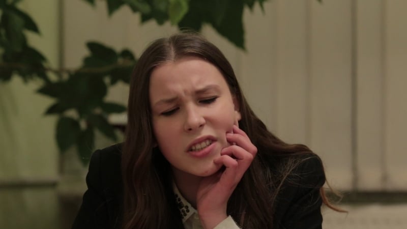 Олала! сцена із серії "і знову кип'яток"