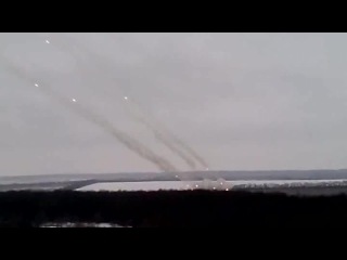Русня опять стреляет из градов прямо из города