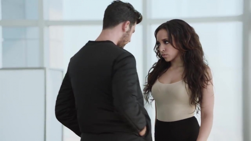 Tinashe feat chris brown player (official video)