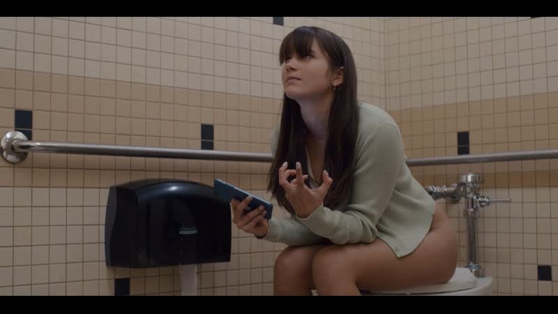 Хейли санчес, хлоя ист, чейз суи уондерс поколение / haley sanchez, chloe east, chase sui wonders genera+ion ( 2021 )