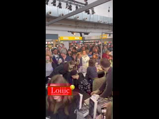 Loic nottet in tour & taxis 2 04 23