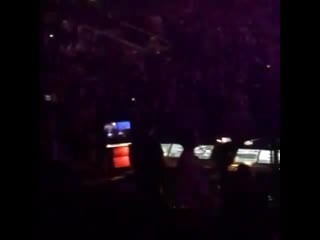 Haaa cute! video via @lolly zzz "javi dancing at sound booth, he left after under pressure "