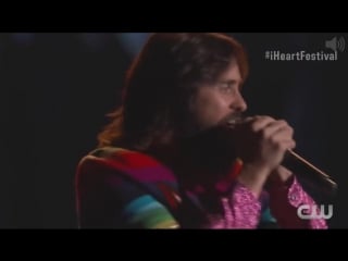 30 seconds to mars iheartradio festival 2017 mashup purple rain, heroes, freedom, and black hole sun