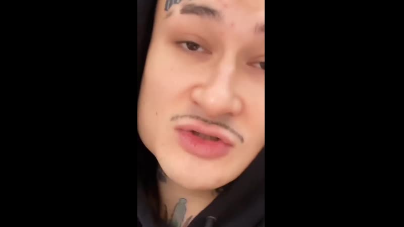 Моргенштерн встал на колени перед мамой на открытии ресторана kaif !!!