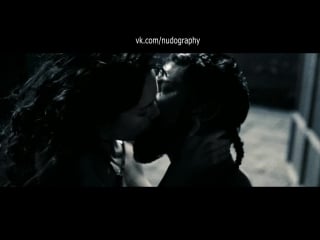 Лина хиди (lena headey) голая в фильме "300 спартанцев" (300, 2006, зак снайдер)