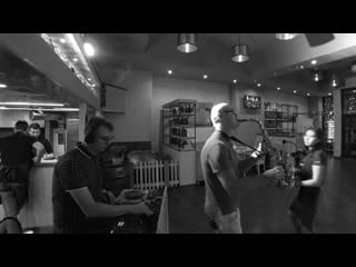 Syntheticsax and dj sandr гиви black and white 2