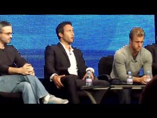 Alex oloughlin at tca hawaii five 0 panel 2010