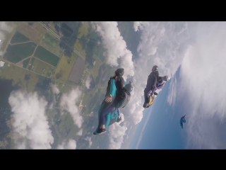 Double wingsuit rodeo double dock