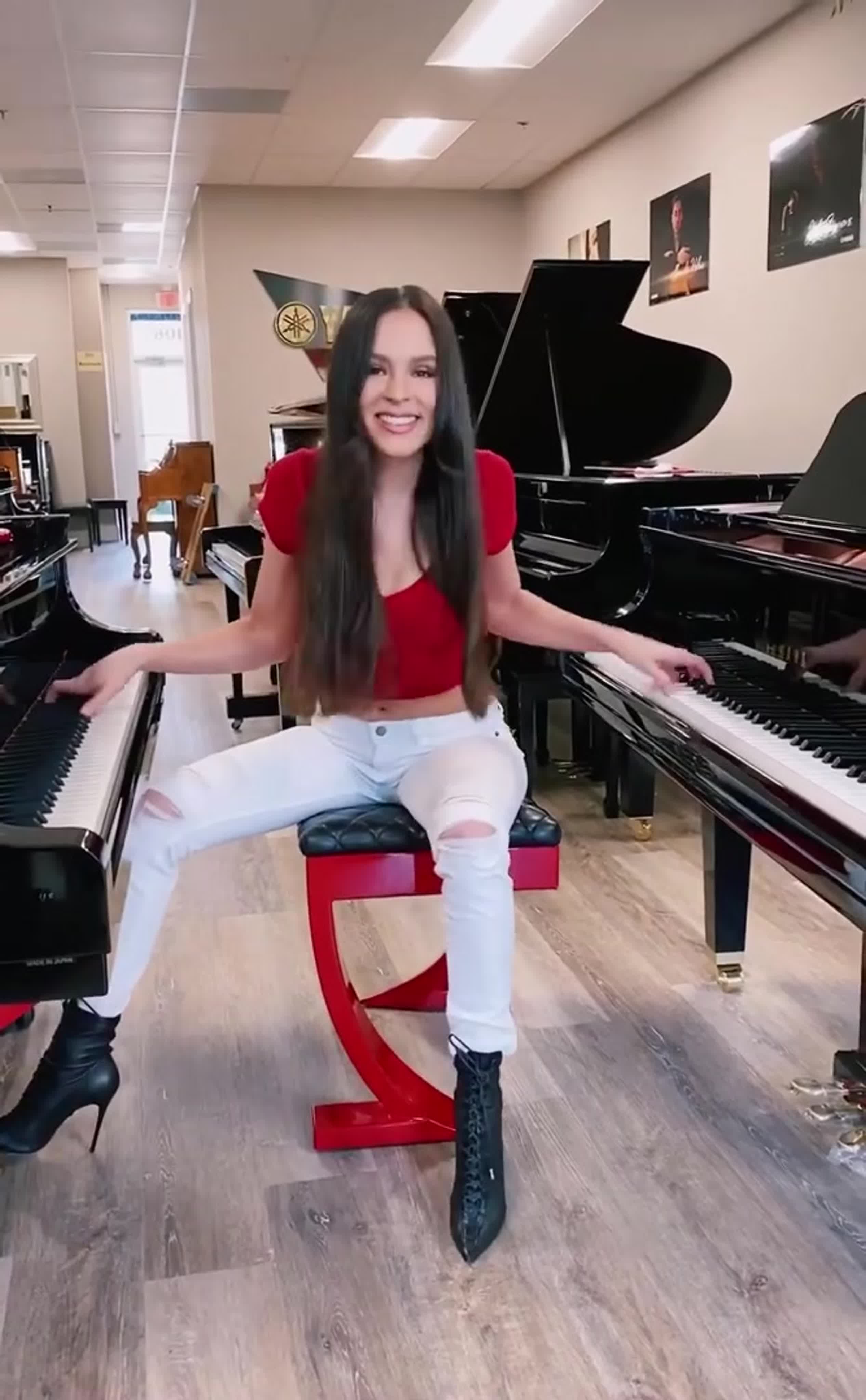 Two pianos are better than one lola astanova plays maple leaf rag  (impromptu) watch online