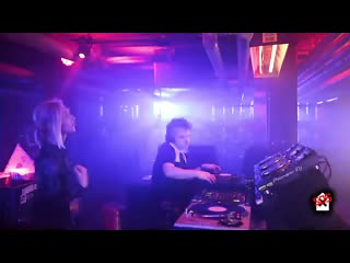 Ellen allien b2b hector oaks live @ griessmuehle berlin