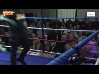 Nathan leeson vs dan hunter bkb4 middleweight bare knuckle fight exclusiveбои голыми кулаками