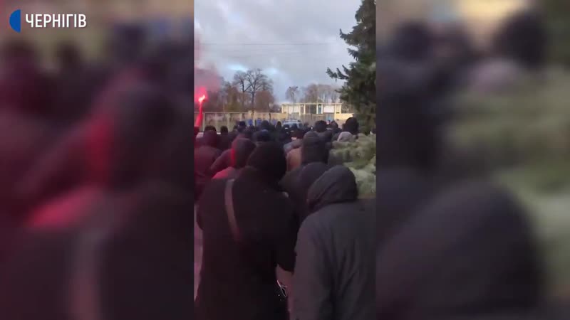 В чернигове неизвестные бросила в мусорный бак и о директора стадиона им гагарина