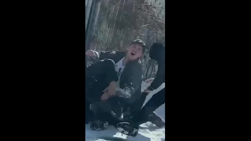 Остудил горящий зад