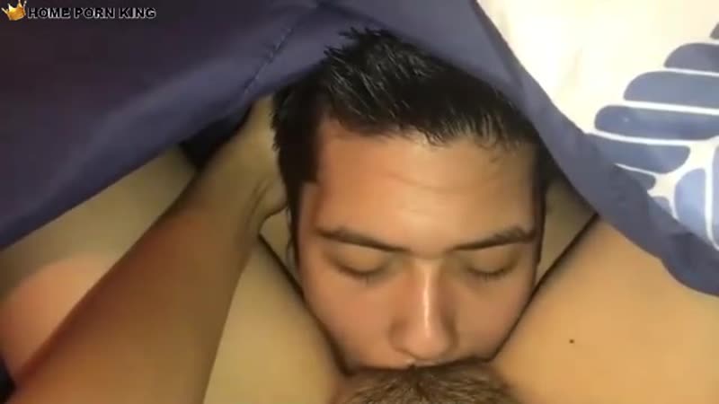 Порнодағы ең әдемі колледж қыздары