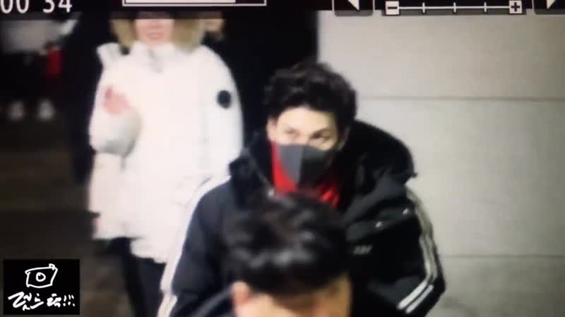 181207 엘리자벳 출근 영상 프리뷰 빅스 vixx 레오 leo 정택운 엘리자벳 택토드 오늘 추웠는데 택운이 보니까 좋타 오늘 택토드도 화이팅!!! @jungtw leo