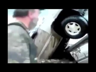 Car breaks in half while towing !