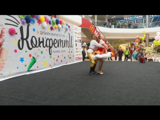 Студия фитнеса и танца dancefit весенний дизайн маркет "конфетти"