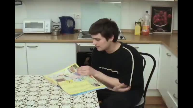 Отчитала сына за сигареты и получила хуй в пизду