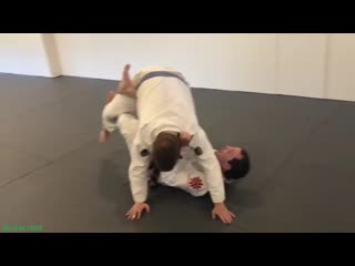 Ben egli from bottom side control to this dramatic sweep