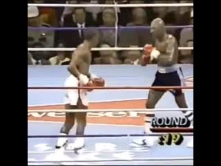 Marvin hagler vs sugar ray leonard [highlights]